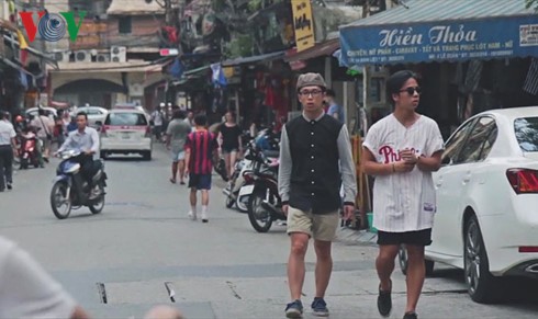 Filme de jóvenes vietnamitas en República Checa resalta valores familiares y originarios - ảnh 2