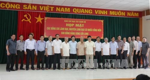 Ex dirigentes de provincias del suroeste vietnamita contribuyen al desarrollo del delta del Mekong - ảnh 1