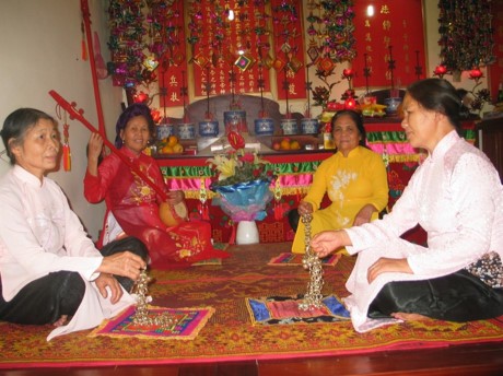 Celebración de la longevidad por los Nung, con piedad familiar - ảnh 2