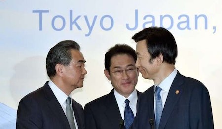 China, Japón y Corea del Sur por mantener cooperación tripartita - ảnh 1