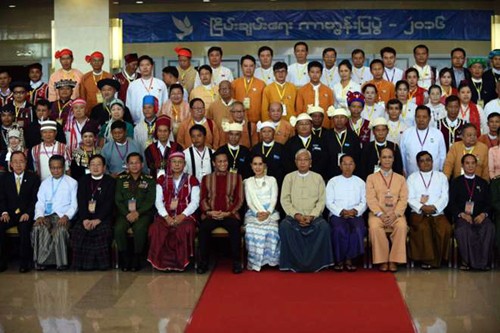 Inauguración de conferencia de paz en Myanmar - ảnh 1