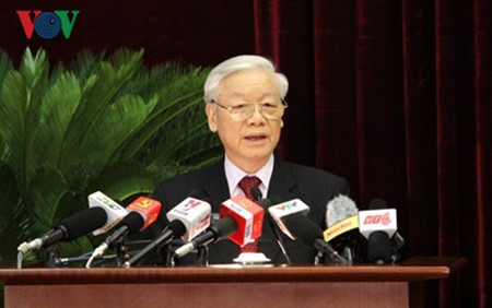 Inaugurado IV Pleno del Comité Central del Partido Comunista de Vietnam - ảnh 1