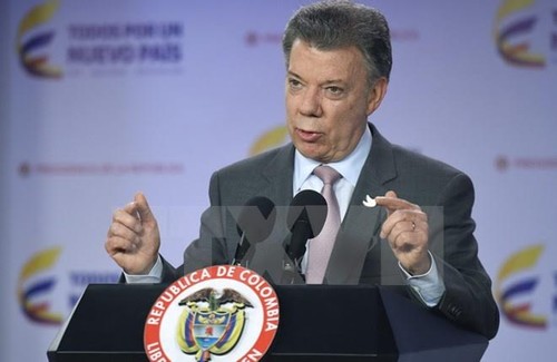 ELN y Gobierno de Colombia comenzarán fase pública de negociaciones de paz - ảnh 1