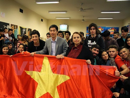Promueve Vietnam imagen nacional en Argentina - ảnh 1