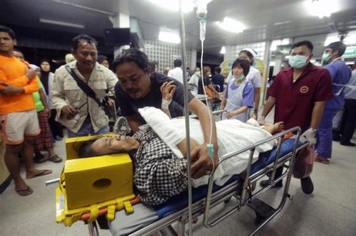 Un muerto y 18 heridos por explosión de bomba en Tailandia - ảnh 1