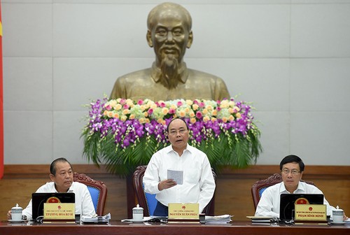 Vietnam determinado a cumplir metas socioeconómicas en últimos meses de 2016 - ảnh 1