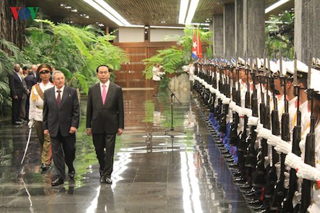 Presidente vietnamita Tran Dai Quang en visita en Cuba   - ảnh 7