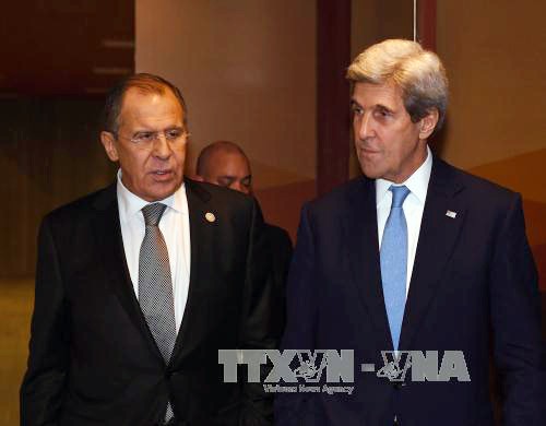 Jefes de diplomacia de Estados Unidos y Rusia abordan temas primordiales en Cumbre APEC 2016 - ảnh 1