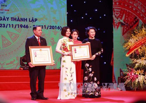 Presidenta del Parlamento asiste al aniversario 70 de fundación de Cruz Roja de Vietnam - ảnh 1