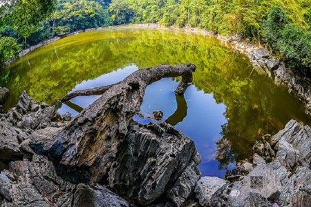 Parque Nacional de Ba Be, destino ecoturístico del norte vietnamita - ảnh 2