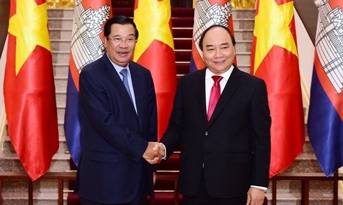 Declaración conjunta Vietnam-Camboya ratifica determinación de afianzar relaciones  - ảnh 1