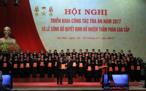 Presidente vietnamita urge a mejorar desempeño de las cortes nacionales - ảnh 1