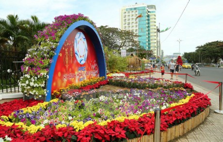 Vietnam presenta belleza cultural a socios del Foro APEC - ảnh 1
