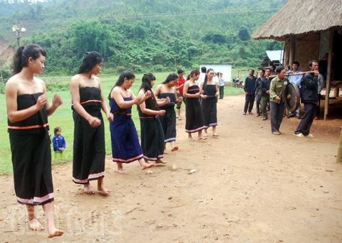 La etnia Gie Trieng en la zona fronteriza con Laos - ảnh 1