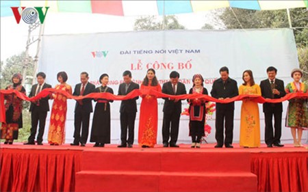 Voz de Vietnam instala primera estación del Canal Nacional en Lenguas Étnicas - ảnh 1