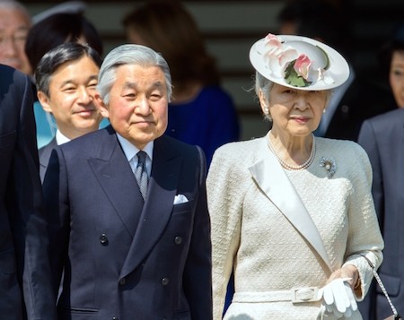 Visita del emperador japonés vigorizará relaciones Vietnam-Japón - ảnh 1