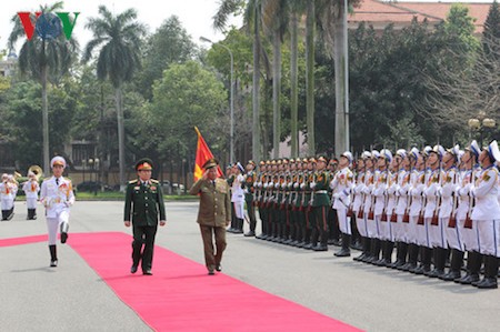 Vietnam y Cuba promueven cooperación militar  - ảnh 1