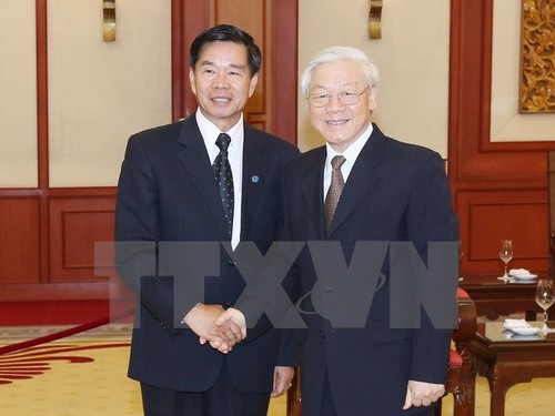 Máximo líder partidista de Vietnam elogia cooperación con Laos - ảnh 1