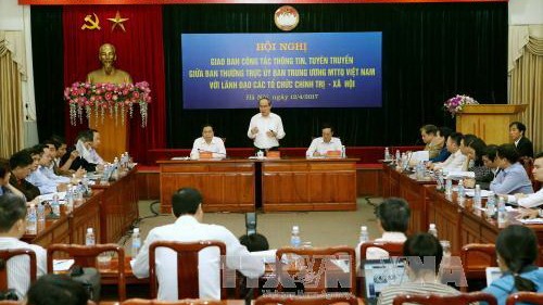 Vietnam optimiza papel de la prensa para brindar beneficios positivos a la sociedad - ảnh 1