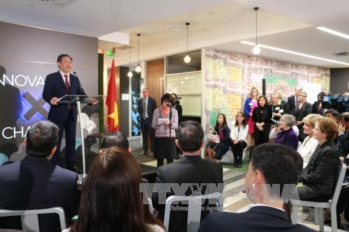 Australia afirma priorizar la promoción de nexos con Vietnam  - ảnh 1