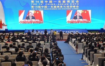Vietnam apoya incesantemente la cooperación entre Asean y China  - ảnh 1
