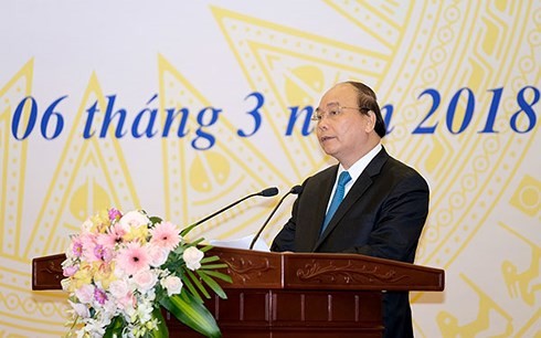Premier vietnamita llama a prevenir riesgos financieros  - ảnh 1