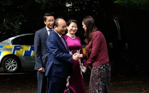 Primera ministra de Nueva Zelanda: Vietnam es nuestro socio estratégico - ảnh 1