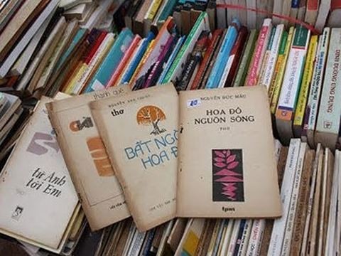 Renace en Hanói el interés por los libros viejos - ảnh 1