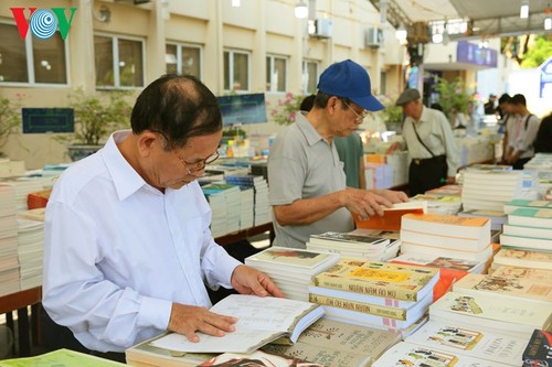 Inauguran Feria de Libros Hanói 2018 - ảnh 1