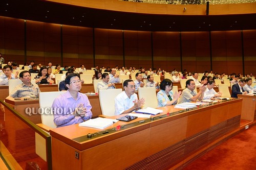 Parlamento vietnamita debate proyecto de Ley de Protección de Secretos Estatales  - ảnh 1