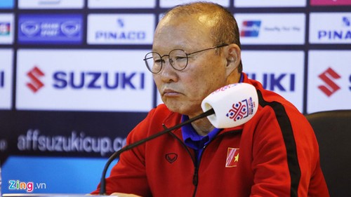 Entrenador surcoreano confía en victoria final del equipo vietnamitas en Copa AFF Suzuki - ảnh 1