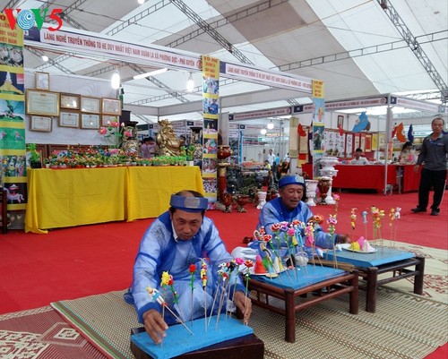 Despliegan en Hanói un programa para preservar y promover las quintaesencias artesanales vietnamitas - ảnh 2