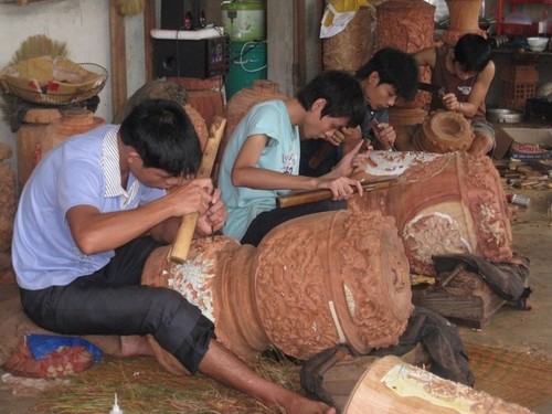 Vietnam promueve el turismo en las aldeas de oficios tradicionales - ảnh 1