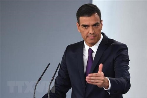 El partido gobernante de España tiene ciertas ventajas electorales según encuestas - ảnh 1