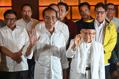 Dirigentes vietnamitas congratulan a los ganadores de las elecciones indonesias - ảnh 1