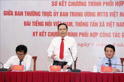 Promueven la cooperación entre el Frente de la Patria de Vietnam y los prestigiosos medios de comunicación - ảnh 1