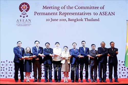 Inician reuniones en el marco de la trigésimo cuarta Conferencia de la Asean - ảnh 1
