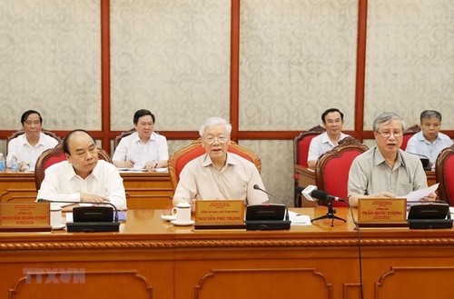 Máximo dirigente vietnamita preside reunión regular del Buró Político - ảnh 1