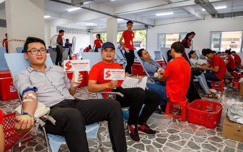 Revisan programa de donación de sangre 2019 en Vietnam - ảnh 1