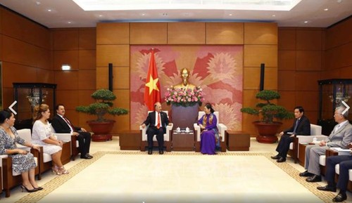 Vietnam ratifica interés de fortalecer la cooperación con México - ảnh 1