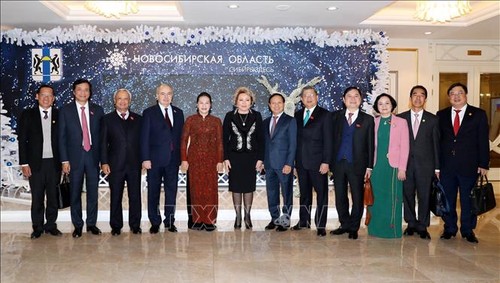 Líder del Parlamento vietnamita confía en el desarrollo de relaciones con el Consejo Federal de Rusia - ảnh 1