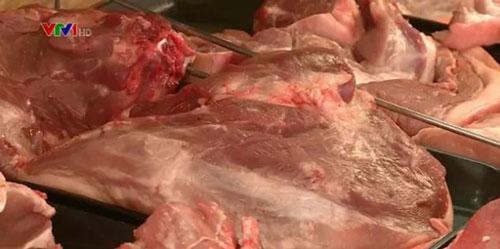 Instan a disminuir el precio de la carne de cerdo en Vietnam - ảnh 1