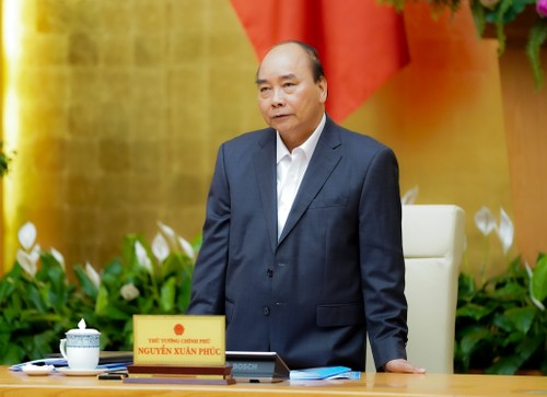 Premier vietnamita insiste en optimizar la política de inclusión social   - ảnh 1