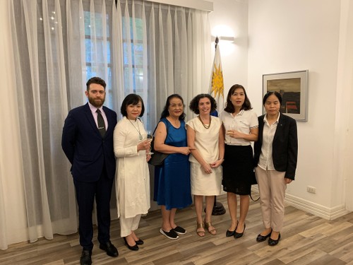 Nueva oportunidad para las relaciones comerciales Vietnam-Uruguay - ảnh 2