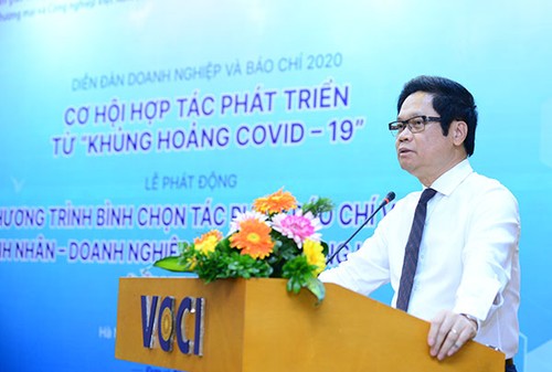 El empresariado y la prensa de Vietnam por aprovechar oportunidades de cooperación - ảnh 1