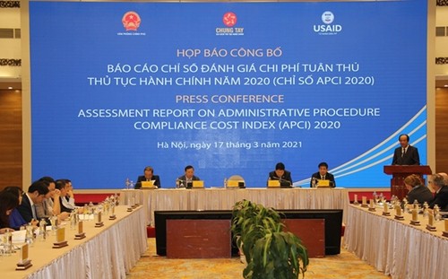 El sector tributario de Vietnam gasta menos recursos en el cumplimiento de procedimientos administrativos - ảnh 1