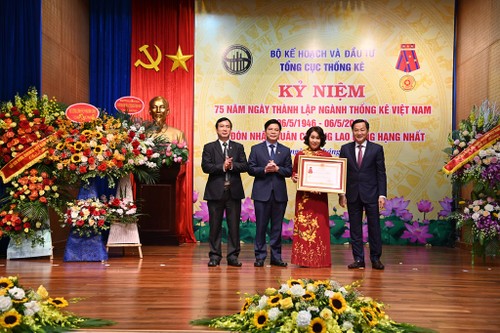 Piden al sector de estadísticas de Vietnam mejorar sus servicios - ảnh 1