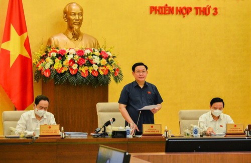 Empieza la agenda de la tercera reunión del Comité Permanente del Parlamento vietnamita - ảnh 1