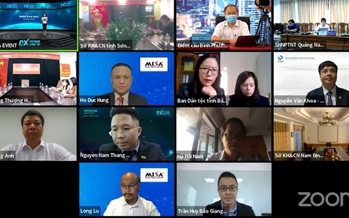 Inauguran foro sobre el impulso de la transformación digital en Vietnam - ảnh 1