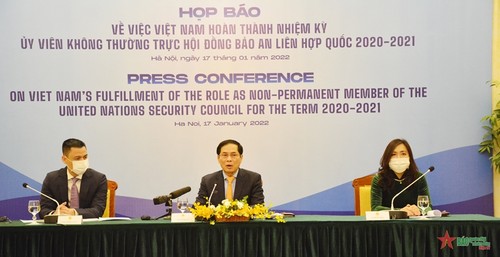 Canciller vietnamita destaca el desempeño de su país en el Consejo de Seguridad de la ONU - ảnh 1